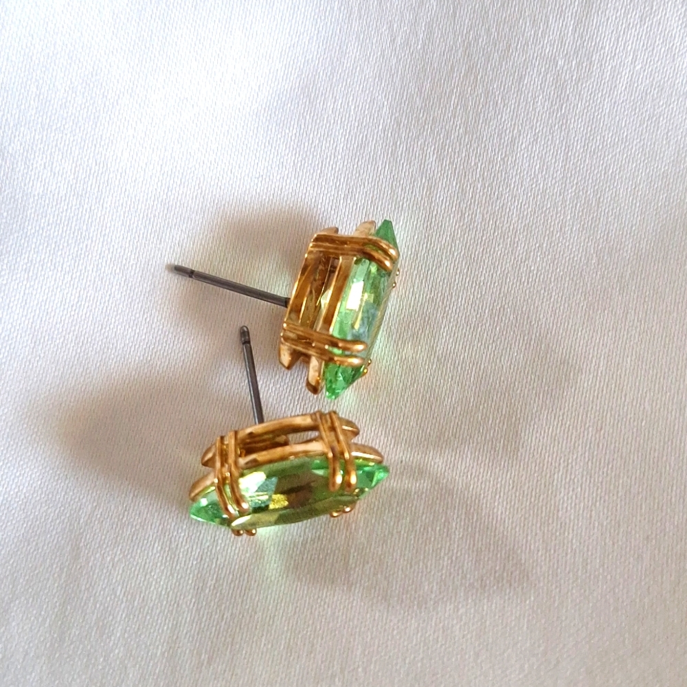 Swarovski Green and Gold Marquise Earrings Emerald Crystal Stud Studs - Picture 10 of 10